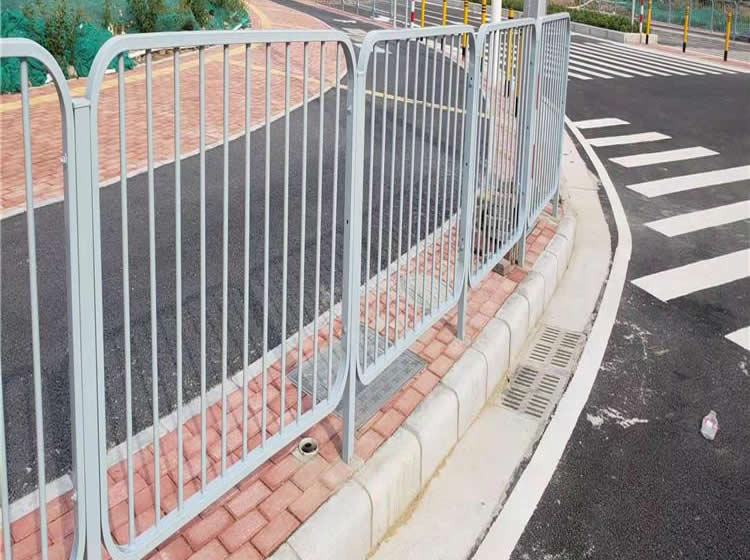 吴桥港式道路护栏
